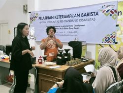 Karya Berkualitas dari Keterbatasan: Fidia, Barista Disabilitas Binaan PHR, Buktikan Kopi adalah Simbol Komitmen Inklusif!