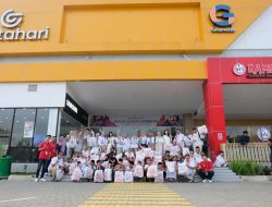 Perwira Pertamina Belikan Baju Baru Anak Yatim dan Berkebutuhan Khusus Wujudkan Lebaran Ceria