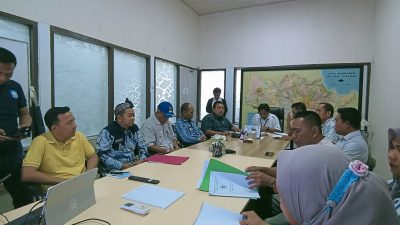 Perjuangkan Infrastruktur dan Keamanan Warga, Pemcam Tukdana dan DPRD Indramayu Datangi BBWS Cimanuk Cisanggarung