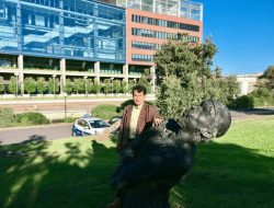 Abadi dalam Kesumat: Rahbar dan Politik Syahadah di Jantung Iran