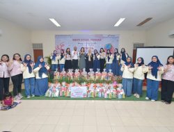 PWP Kilang Pertamina Balongan Beri Bingkisan Kepada Anak dengan HIV AIDS di Indramayu