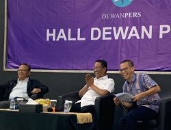 Ketua Dewan Pers Serahkan Pokok Pikiran Perlindungan Karya Jurnalistik Kepada Menteri Hukum