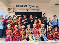 Wujud Syukur Panen Raya, Pemdes Cangko Meriahkan Tradisi Mapag Sri dengan Pagelaran Wayang Kulit