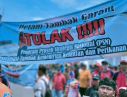 Alun-Alun Indramayu Membara! Aksi Tolak Tambak Nila Berujung Anarkis, Fasilitas Publik Hancur Lebur!
