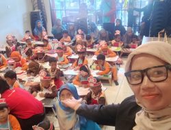 Ceria dan Edukatif: Puluhan Siswa TK dan Kober Suni Fadhlah Ikuti Cooking Class di Red Pizza Jatibarang