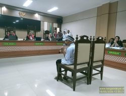 Skandal  di Ruang  Sidang! Terdakwa Pembunuhan Satu Keluarga Paoman Indramayu, Mendadak Cabut Kuasa Hukum, Diduga Diintimidasi Oknum Polisi Aktif di Dalam Lapas!