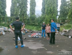 ​Gerak Cepat! Tiga Dinas di Indramayu Kompak Bersihkan Tumpukan Rongsokan dan Sampah di Sport Center