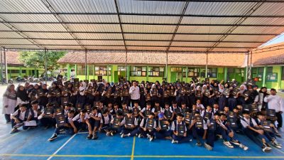 Lulus 100%! Tangis Haru dan Bahagia Warnai Pembagian SKL Siswa Kelas IX MTsN 2 Indramayu