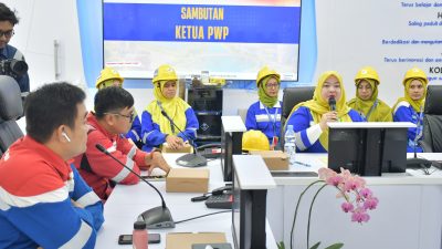 Tanamkan Kebanggaan Hingga Edukasi Risiko Bekerja di Kilang, HSSE Pertamina Patra Niaga Refinery Unit Balongan Ajak Istri Pekerja Kunjungi Kilang