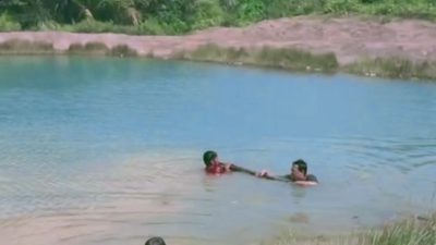 Anak  Uia 10 Tahun Diduga  Tenggelam Di Kolam Galian  Tanah Bumbu, Pencarian Masih  Berlangsung!