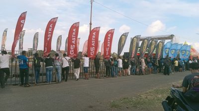 Sengit! Ribuan Penonton Saksi Kecepatan Pembalap Nasional di Aspira Premio Drag Series 2026 Indramayu