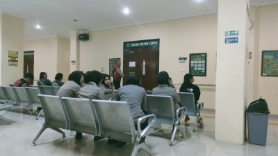 Sidang Tuntutan Kasus Pembunuhan Satu Keluarga di Indramayu Ditunda, Hakim Ketua Sakit