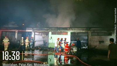 Kobaran Api Membumbung di Palur: Gudang BBM 413 Sukoharjo Dilahap Si Jago Merah