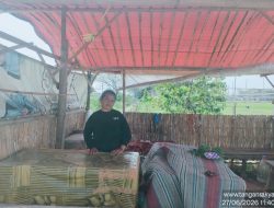 Proyek Pembangunan KDMP Sisakan Nestapa: Warung Ibu Roisah Bangkrut, Oknum Aparat Diduga Lepas Tangan