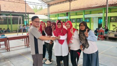 Semarak Milad ke-57 dan Maulid Nabi, MTsN 2 Indramayu Gelar Aksi Kreatif hingga Doa Bersama