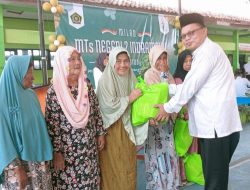 Berkah HUT ke-57 MTsN 2 Indramayu: Gelar Santunan Dhuafa