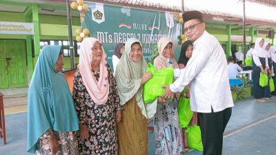 Berkah HUT ke-57 MTsN 2 Indramayu: Gelar Santunan Dhuafa